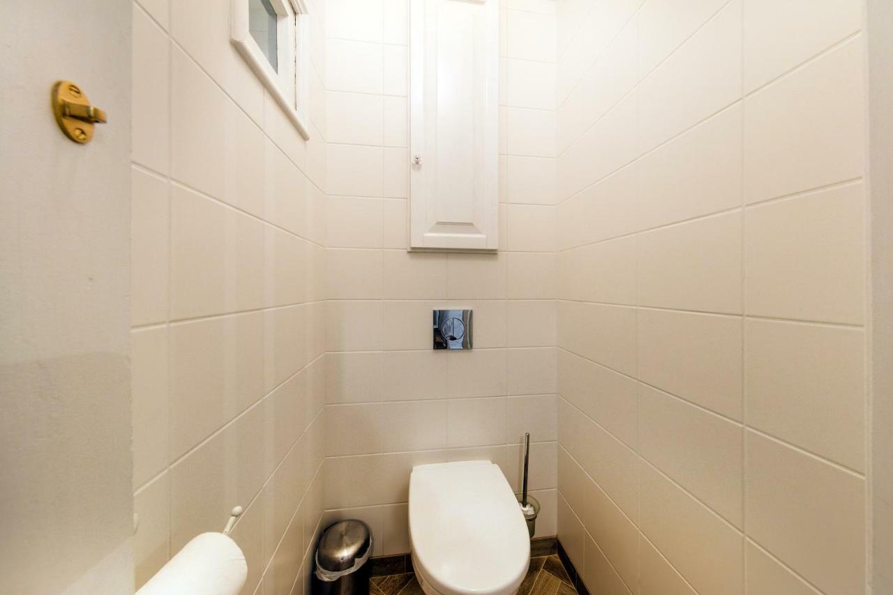 Modern History Apartment Talin Exterior foto